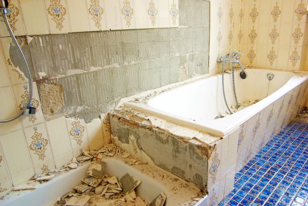 Bathtub Demolition in Binghamton