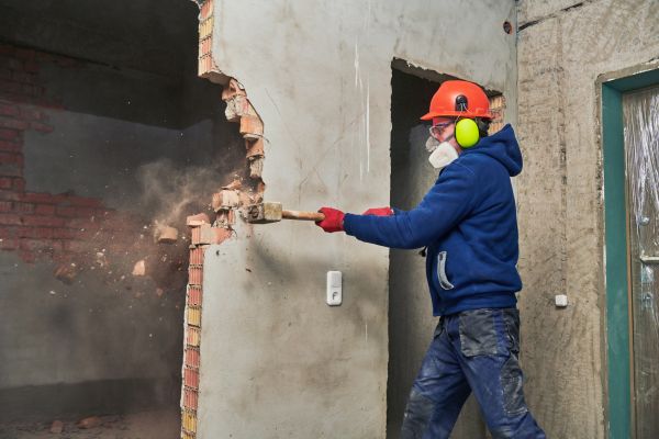 Concrete Wall Demolition in Binghamton